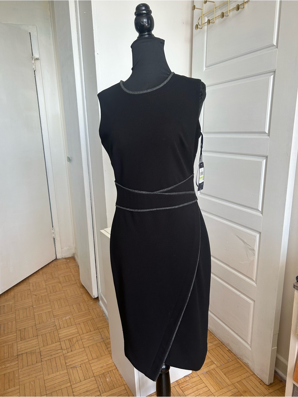 Tommy Hilfiger NWT Black Asymmetrical Wrap Sheath midi Dress Size 4